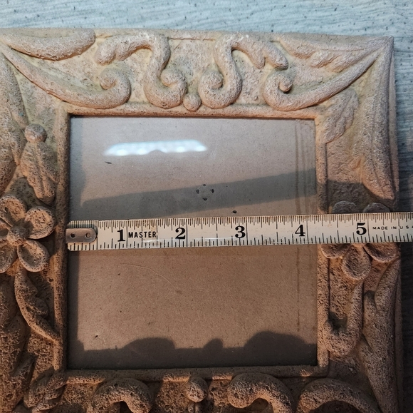 Vintage STONE RESIN PICTURE FRAME 4.5 x 4.5 Photo Swirl Sand Flowers Easel - Picture 7 of 7